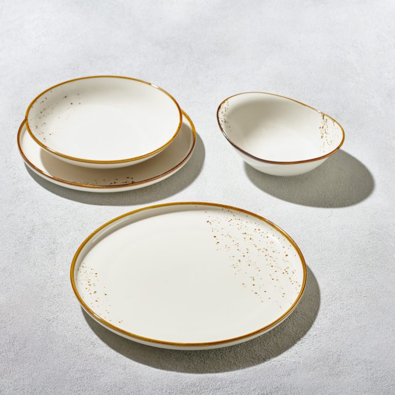 Craft White Porcelain Dinnerware S/4