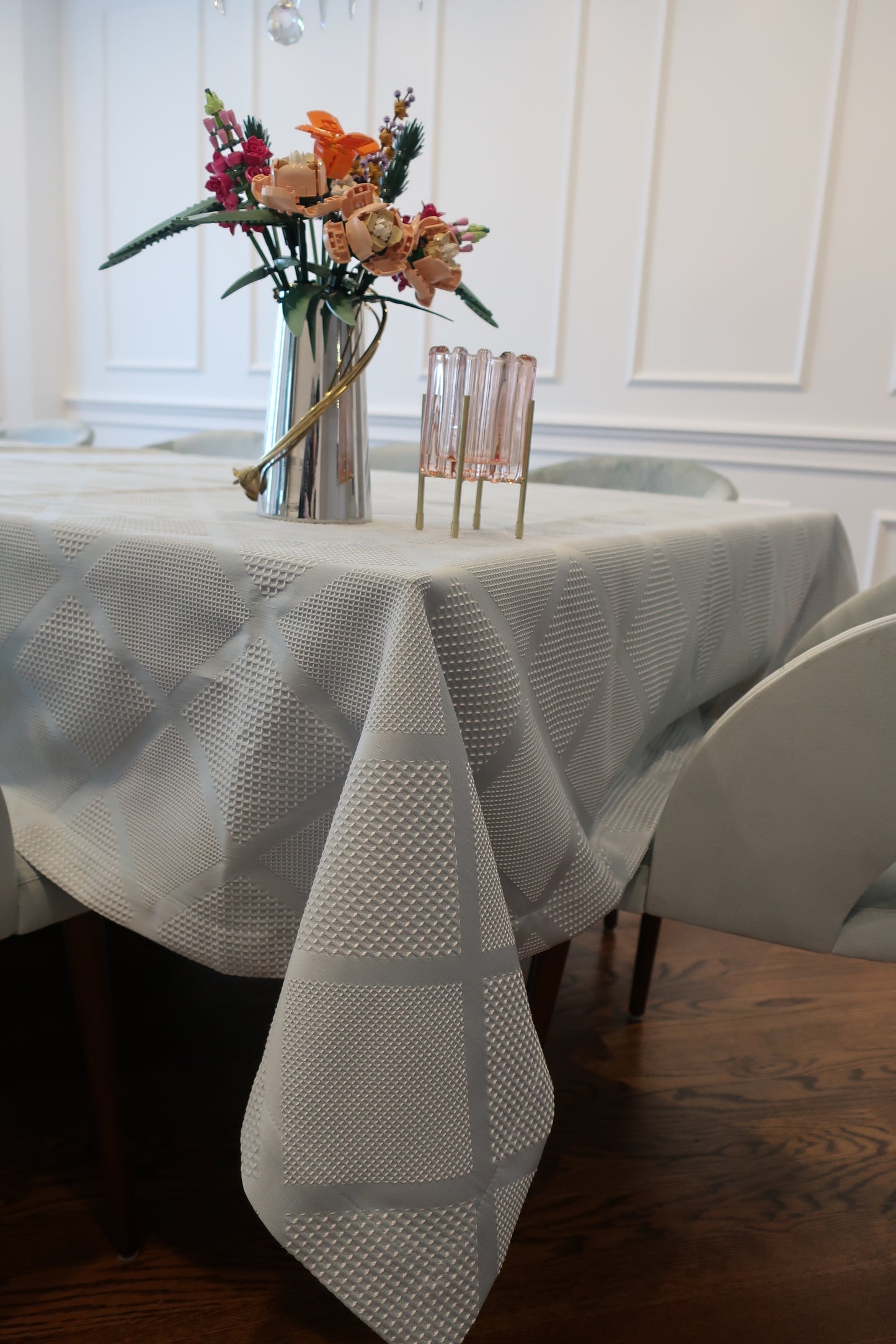 Geometric Waffle Tablecloth