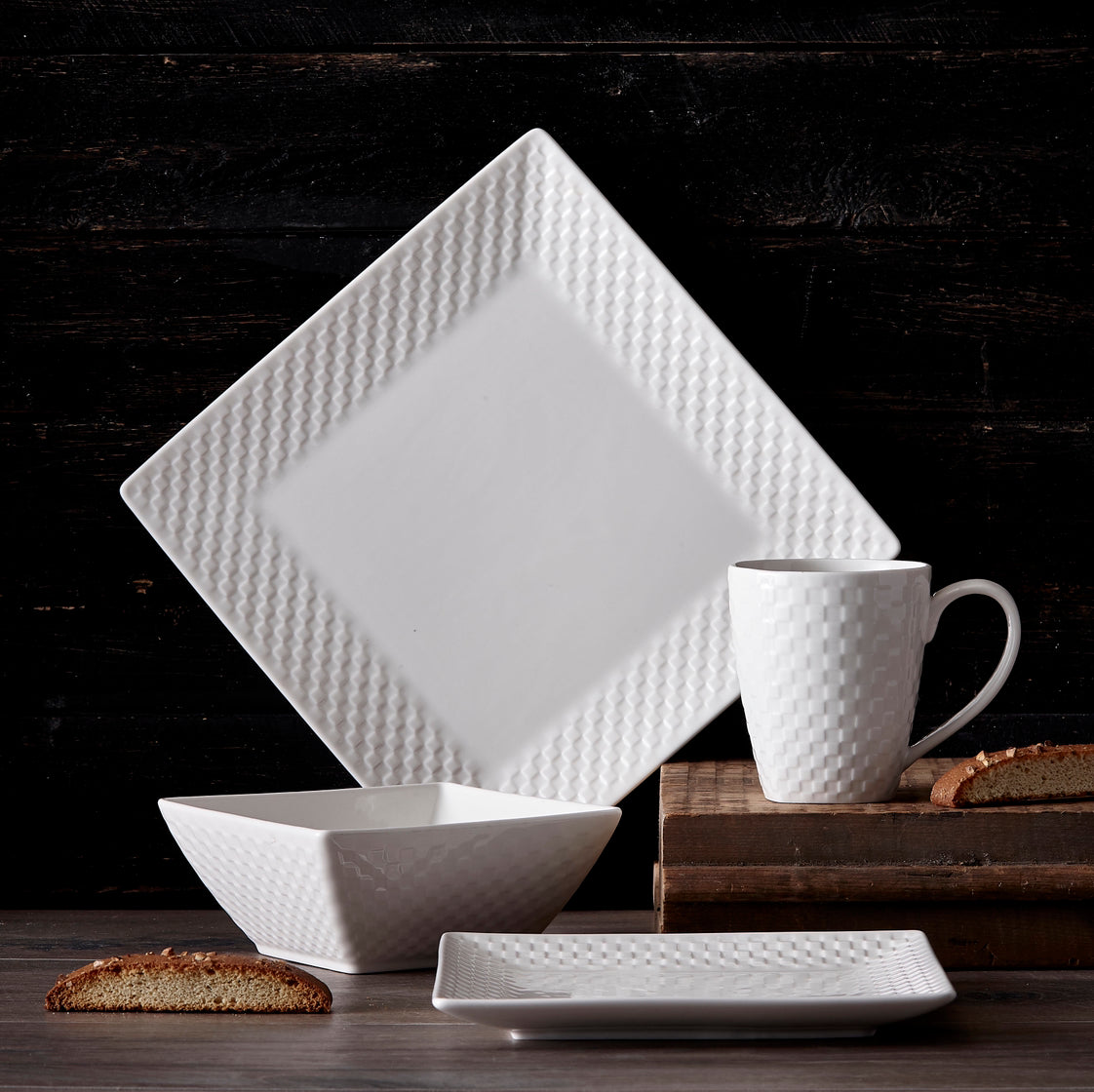 Basket Weave Square 16 pc Dinnerware Set